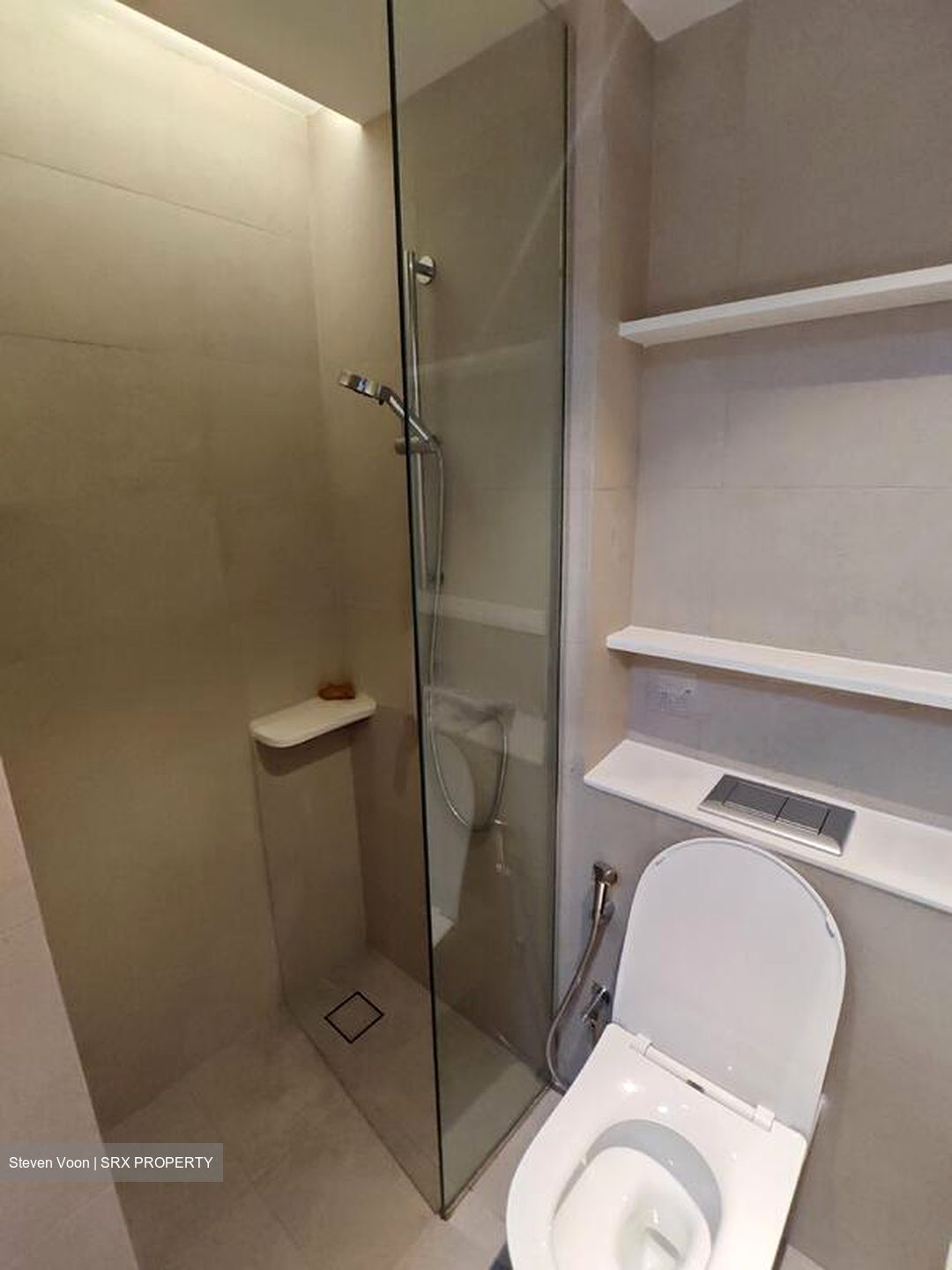 Serangoon Road (D8), Apartment #572296001
